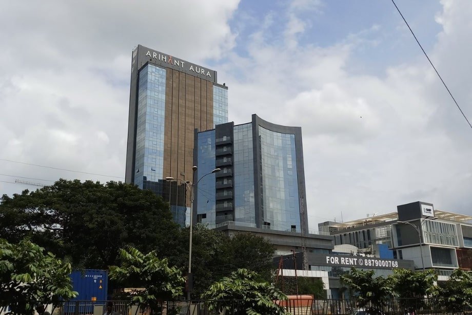 Arihant-Aura-Elevation-Actual-Image-Thane-Belapur-Rd-Turbhe-MIDC